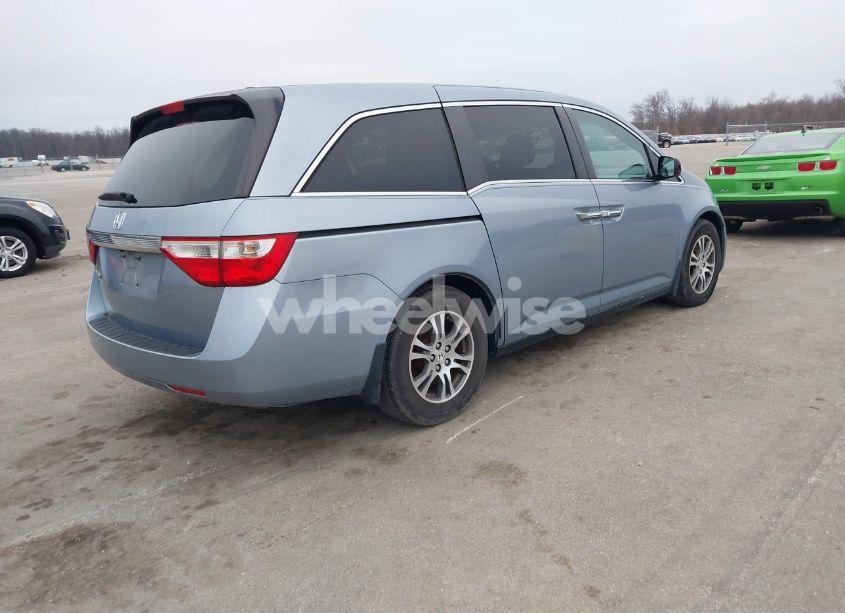 Photo 4 of 2011 Honda Odyssey EX-L (VIN 5FNRL5H69BB042773)