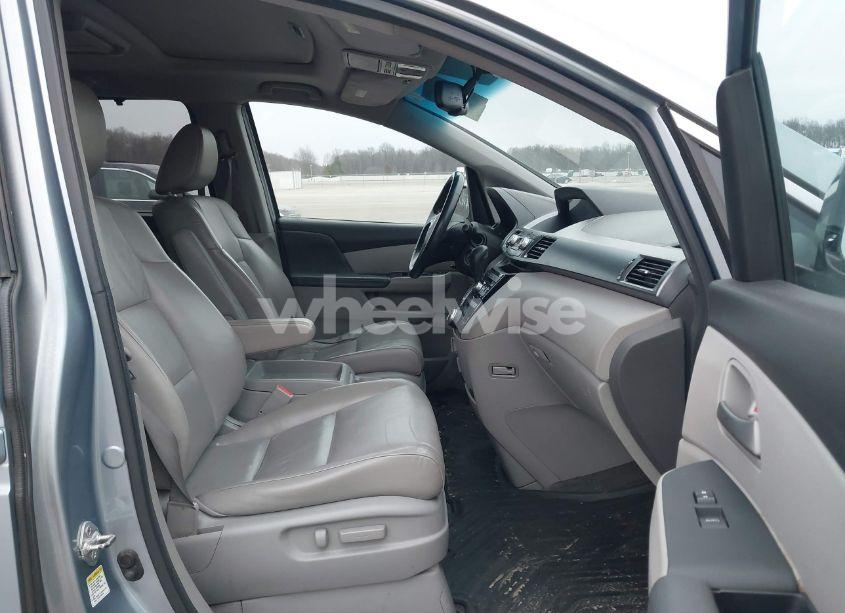 Photo 5 of 2011 Honda Odyssey EX-L (VIN 5FNRL5H69BB042773)