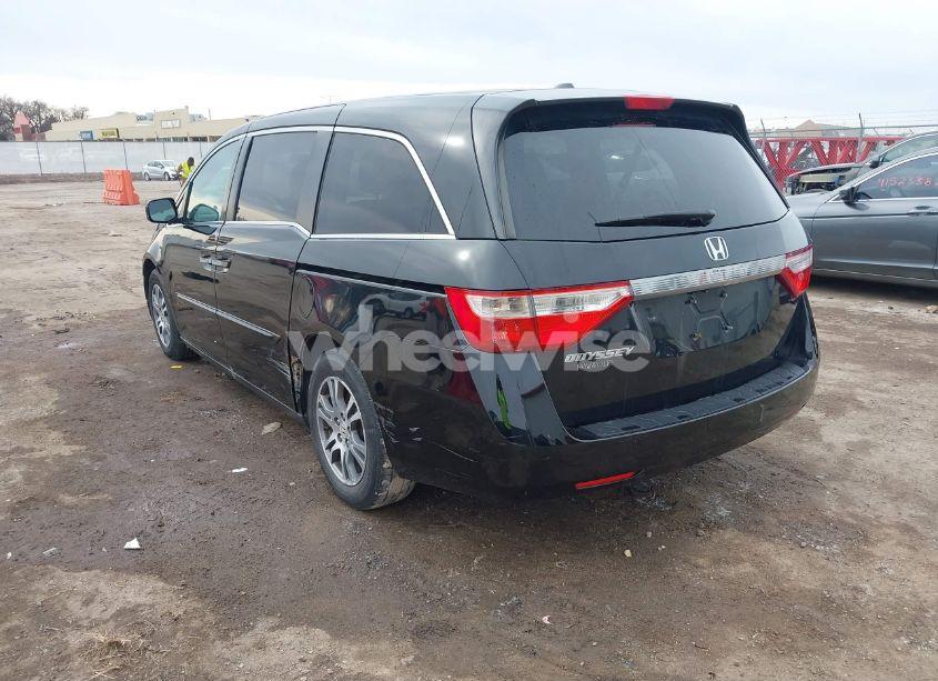 Photo 3 of 2011 Honda Odyssey EX-L (VIN 5FNRL5H69BB045625)