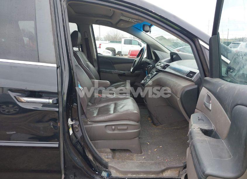 Photo 5 of 2011 Honda Odyssey EX-L (VIN 5FNRL5H69BB045625)