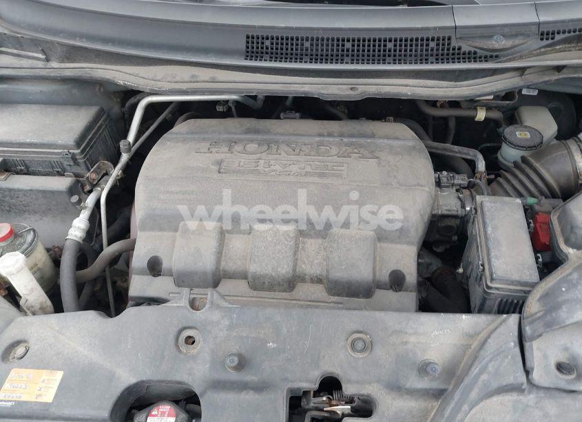 Photo 10 of 2011 Honda Odyssey EX-L (VIN 5FNRL5H69BB052204)