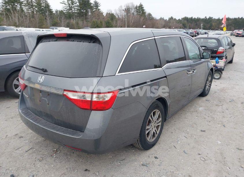 Photo 4 of 2011 Honda Odyssey EX-L (VIN 5FNRL5H69BB052204)