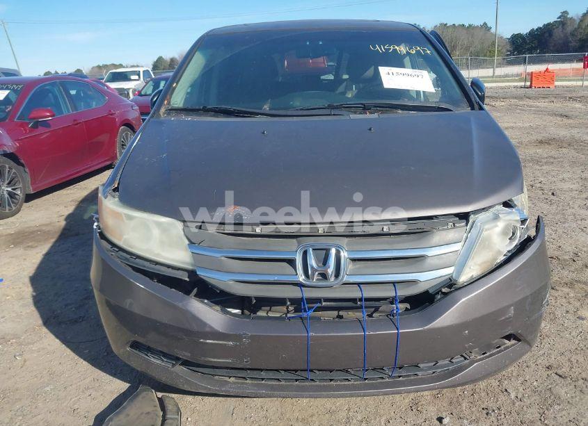 Photo 13 of 2011 Honda Odyssey EX-L (VIN 5FNRL5H69BB064725)