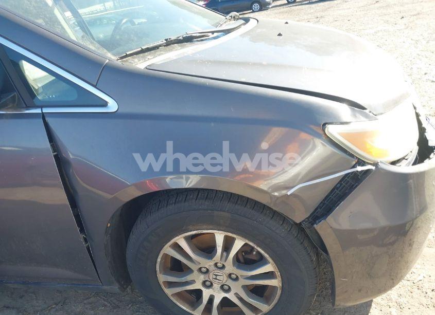 Photo 18 of 2011 Honda Odyssey EX-L (VIN 5FNRL5H69BB064725)