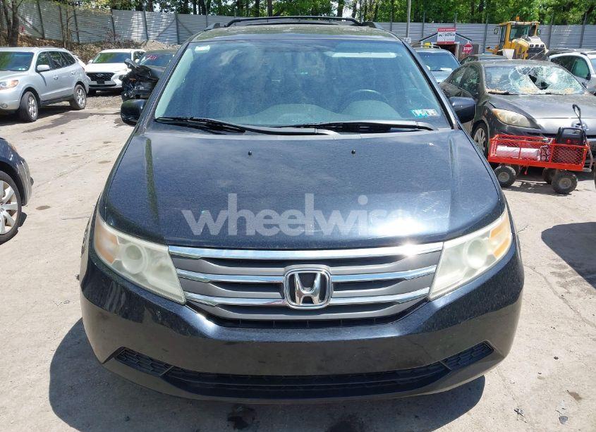 Photo 12 of 2011 Honda Odyssey EX-L (VIN 5FNRL5H69BB077037)