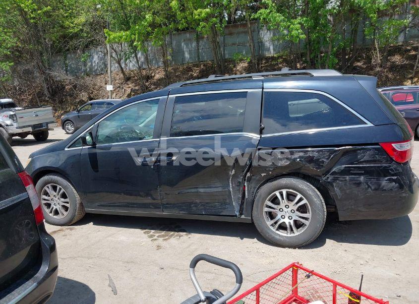 Photo 14 of 2011 Honda Odyssey EX-L (VIN 5FNRL5H69BB077037)