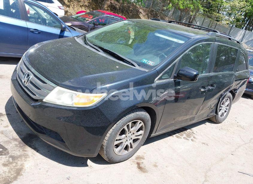 Photo 2 of 2011 Honda Odyssey EX-L (VIN 5FNRL5H69BB077037)