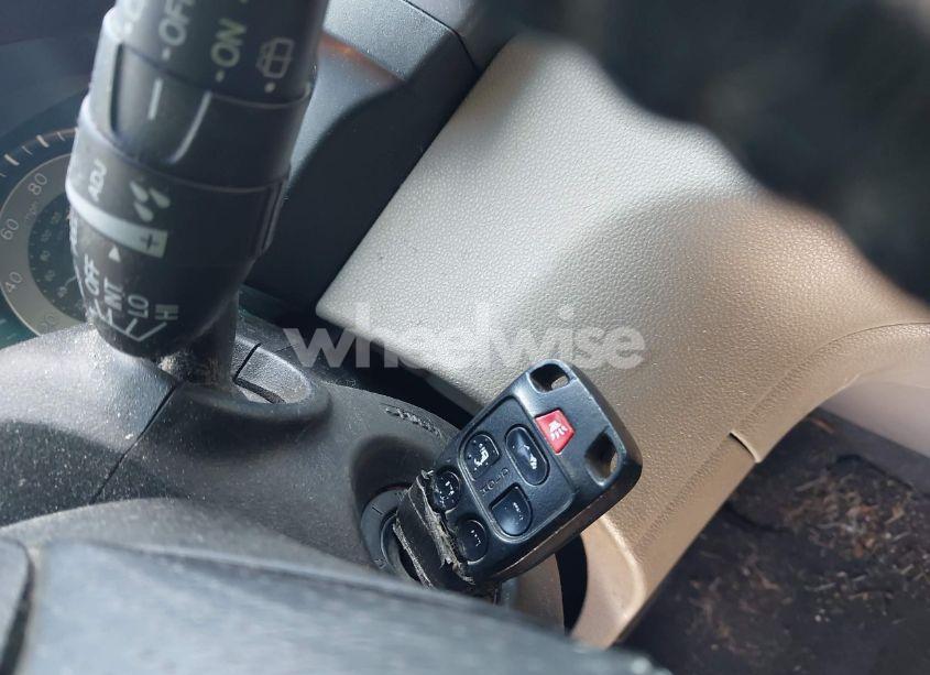 Photo 11 of 2011 Honda Odyssey EX-L (VIN 5FNRL5H69BB078950)