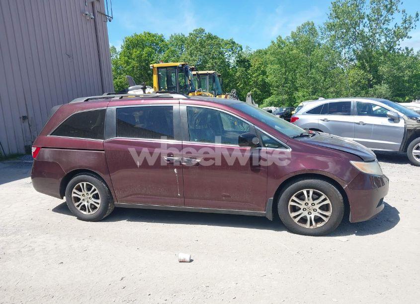 Photo 13 of 2011 Honda Odyssey EX-L (VIN 5FNRL5H69BB078950)