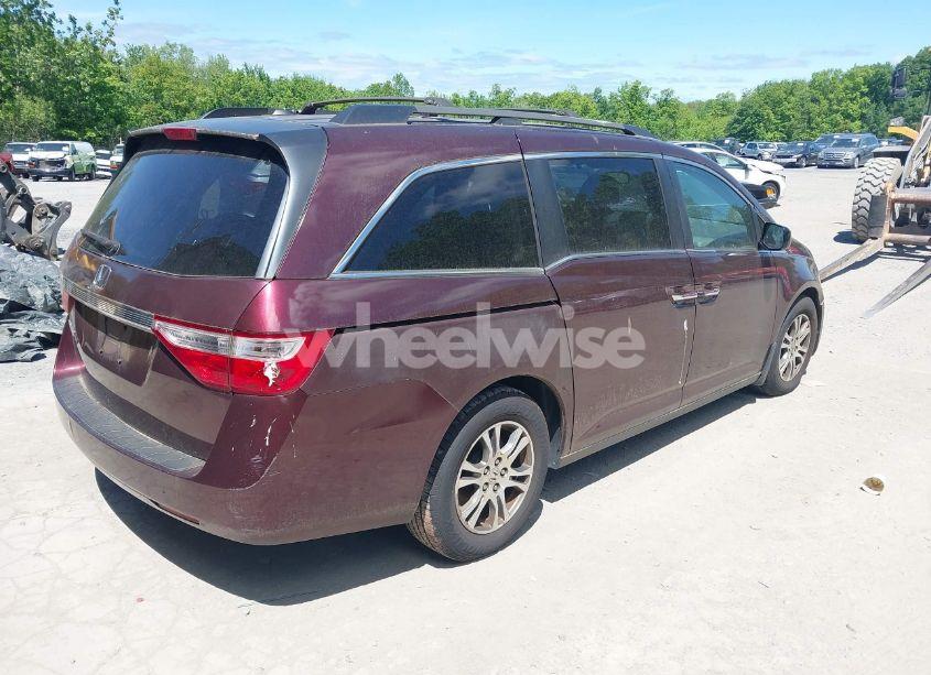 Photo 4 of 2011 Honda Odyssey EX-L (VIN 5FNRL5H69BB078950)