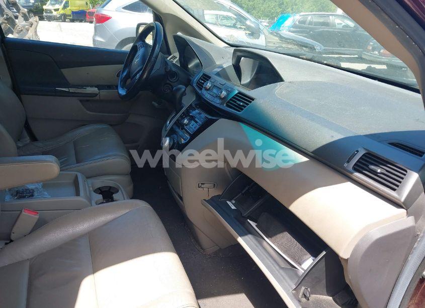 Photo 5 of 2011 Honda Odyssey EX-L (VIN 5FNRL5H69BB078950)