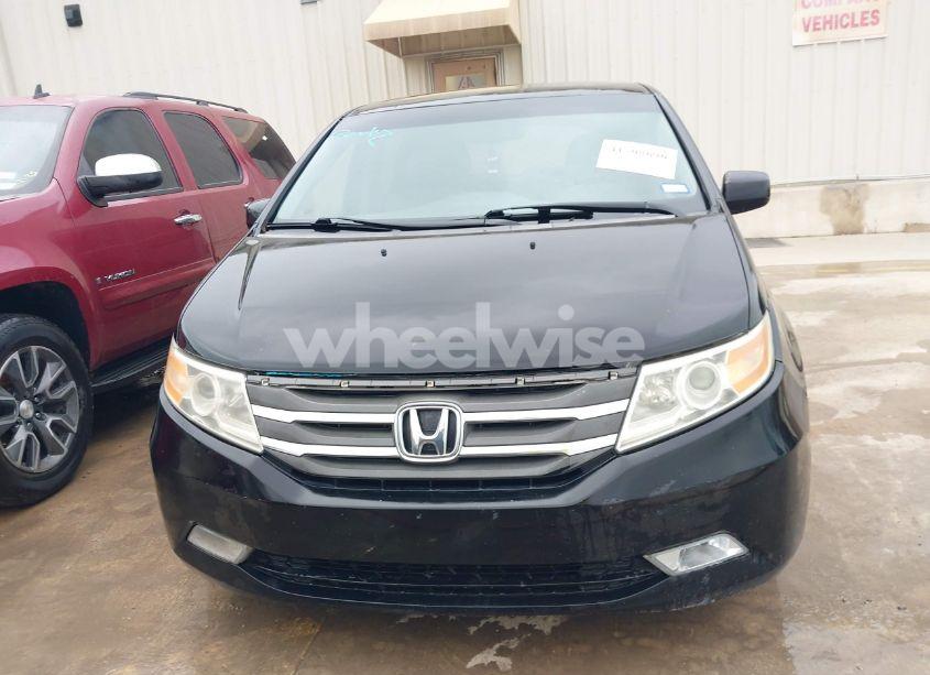 Photo 12 of 2011 Honda Odyssey EX-L (VIN 5FNRL5H69BB088443)