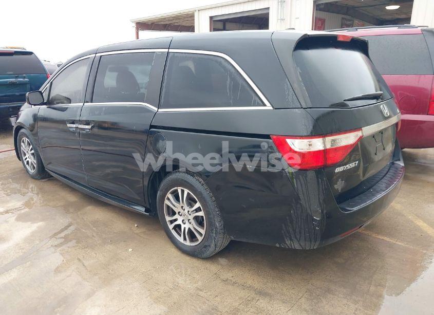 Photo 3 of 2011 Honda Odyssey EX-L (VIN 5FNRL5H69BB088443)