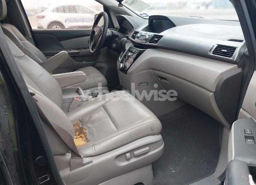 Photo 5 of 2011 Honda Odyssey EX-L (VIN 5FNRL5H69BB088443)