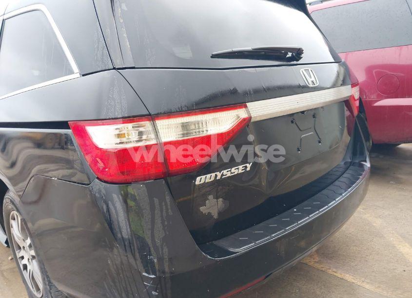 Photo 6 of 2011 Honda Odyssey EX-L (VIN 5FNRL5H69BB088443)