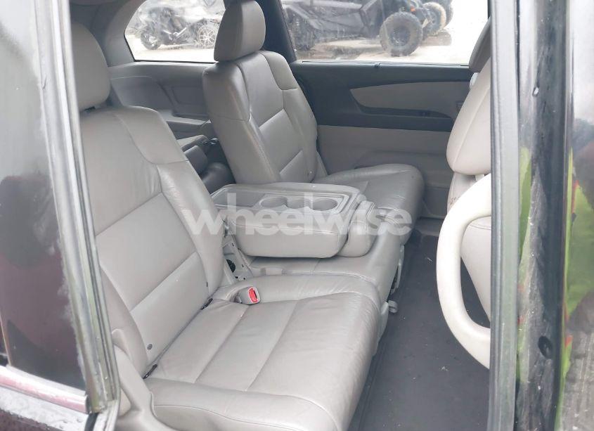 Photo 8 of 2011 Honda Odyssey EX-L (VIN 5FNRL5H69BB088443)