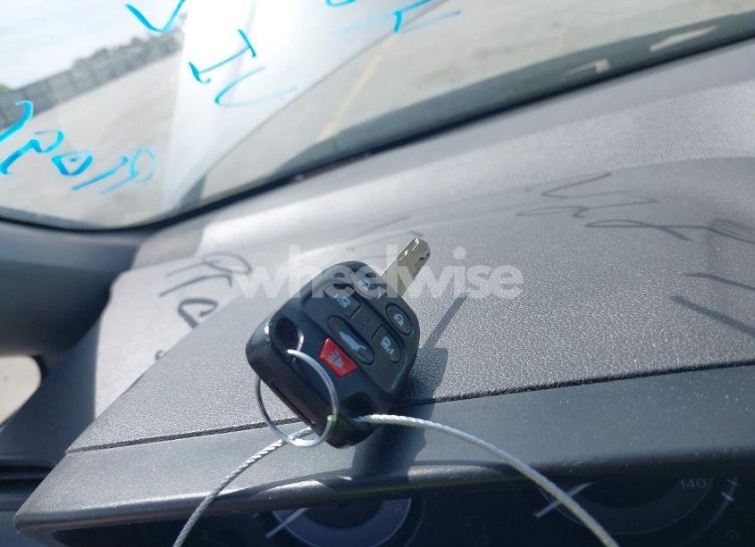 Photo 11 of 2011 Honda Odyssey EX-L (VIN 5FNRL5H69BB092752)