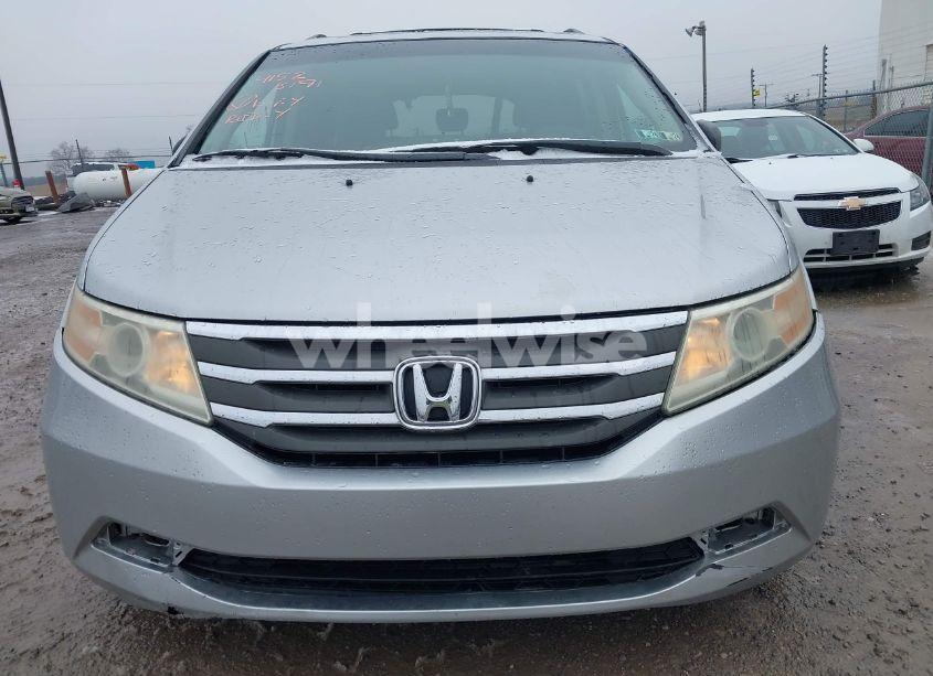 Photo 6 of 2011 Honda Odyssey EX-L (VIN 5FNRL5H69BB094288)