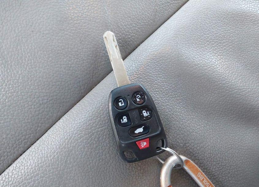 Photo 11 of 2011 Honda Odyssey EX-L (VIN 5FNRL5H69BB101188)