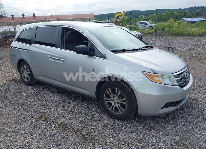 2012 Honda Odyssey EX-L (VIN 5FNRL5H69CB030799) main photo