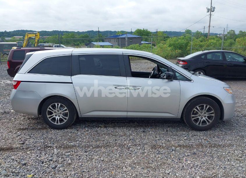 Photo 13 of 2012 Honda Odyssey EX-L (VIN 5FNRL5H69CB030799)