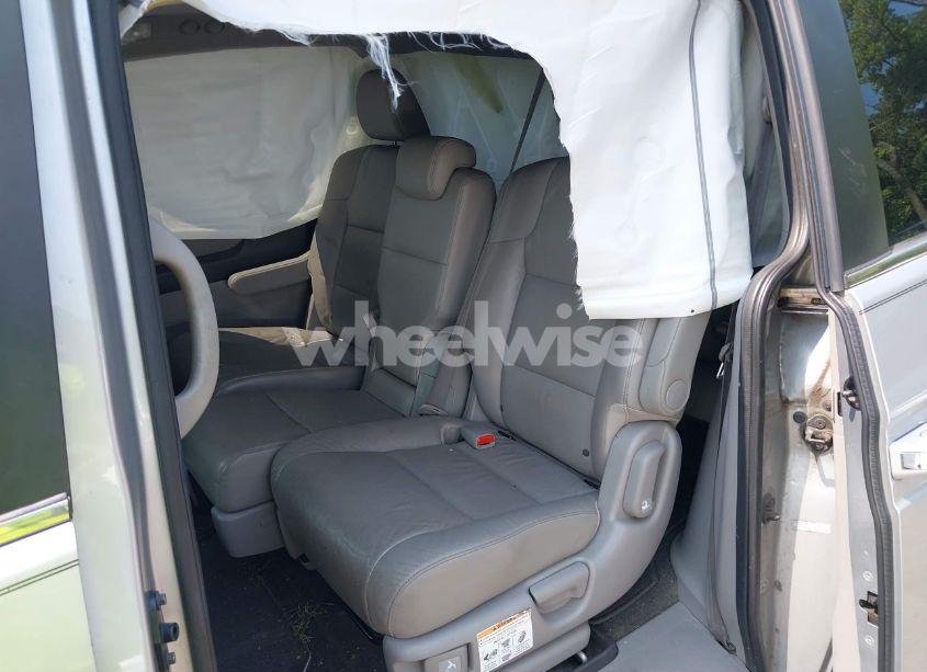 Photo 8 of 2012 Honda Odyssey EX-L (VIN 5FNRL5H69CB058344)