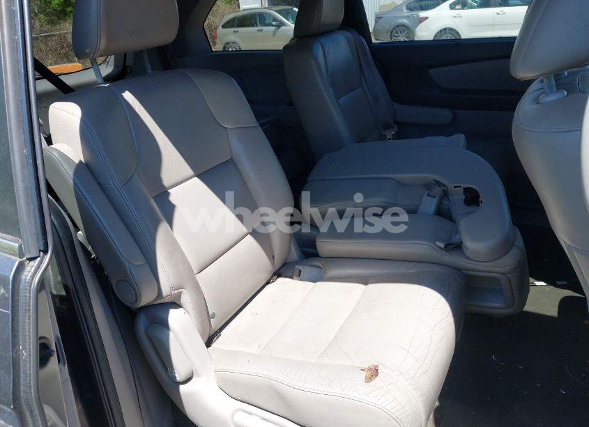 Photo 8 of 2012 Honda Odyssey EX-L (VIN 5FNRL5H69CB065990)