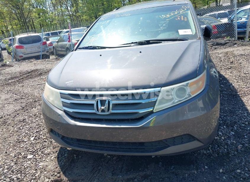 Photo 11 of 2012 Honda Odyssey EX-L (VIN 5FNRL5H69CB067867)