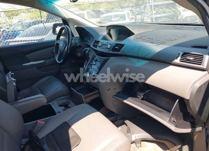 Photo 5 of 2012 Honda Odyssey EX-L (VIN 5FNRL5H69CB067867)