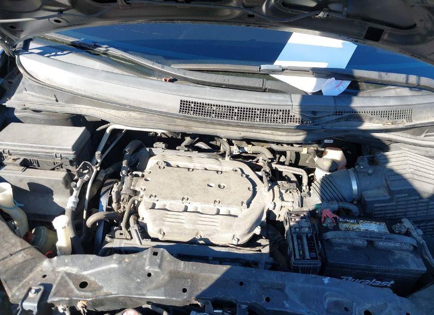 Photo 10 of 2013 Honda Odyssey EX-L (VIN 5FNRL5H69DB010893)