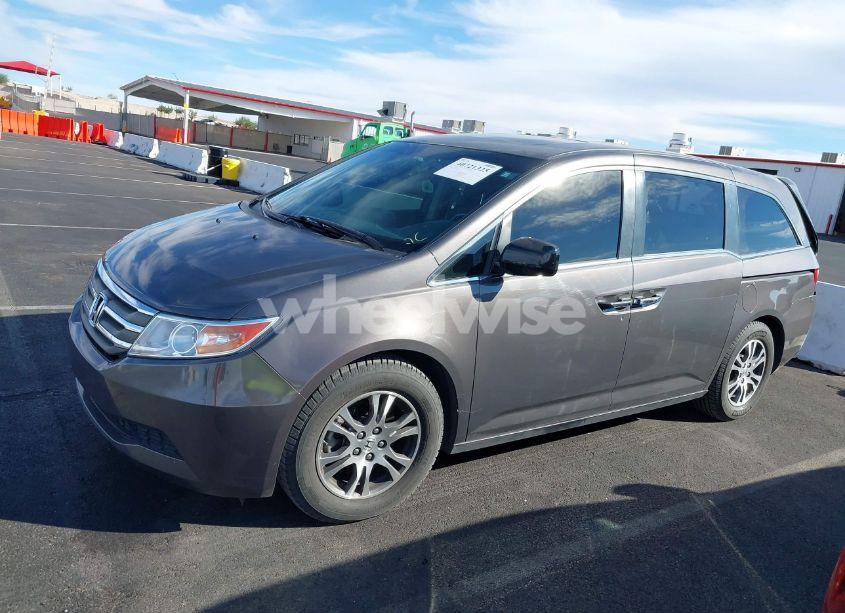 Photo 14 of 2013 Honda Odyssey EX-L (VIN 5FNRL5H69DB036376)