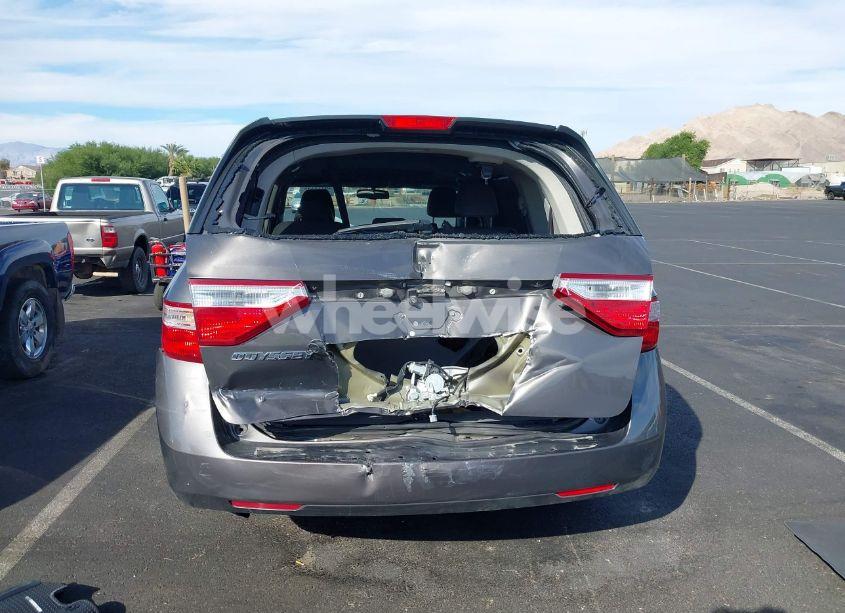 Photo 6 of 2013 Honda Odyssey EX-L (VIN 5FNRL5H69DB036376)