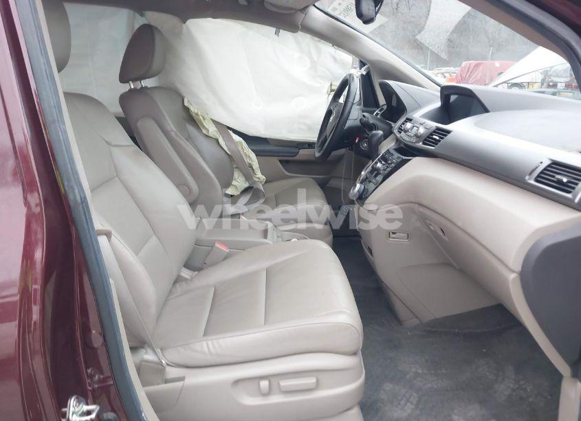 Photo 5 of 2013 Honda Odyssey EX-L (VIN 5FNRL5H69DB037334)