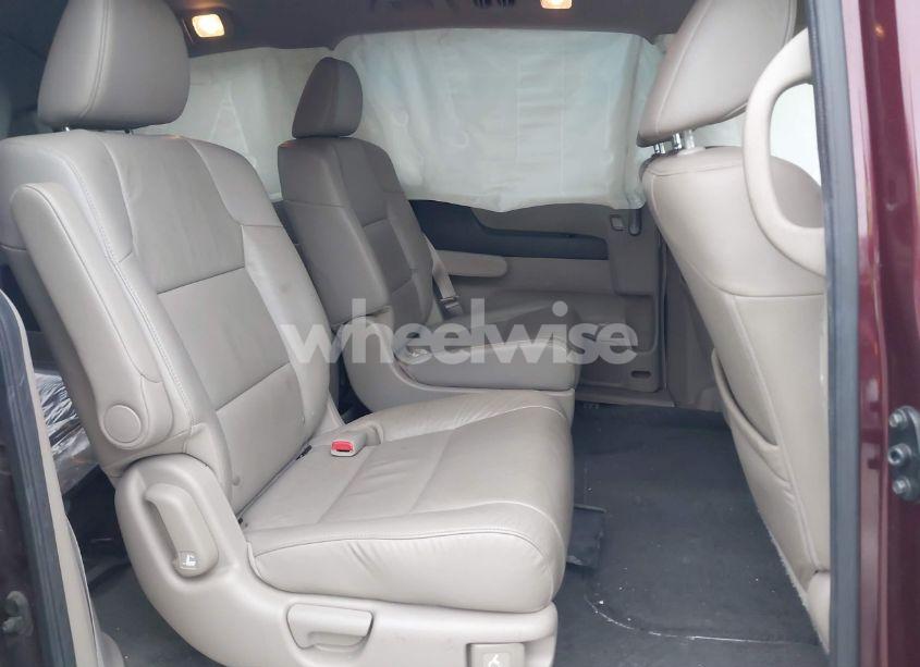 Photo 8 of 2013 Honda Odyssey EX-L (VIN 5FNRL5H69DB037334)