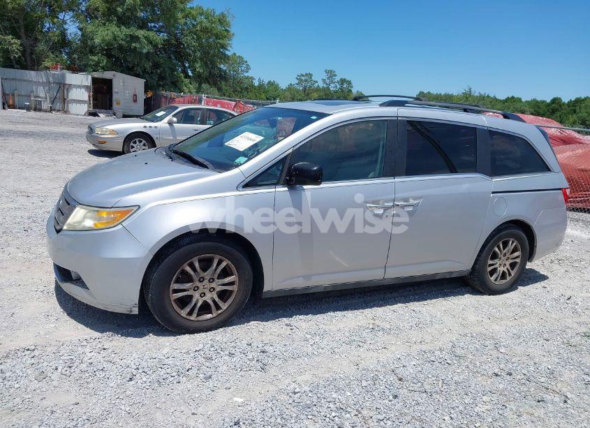 Photo 14 of 2013 Honda Odyssey EX-L (VIN 5FNRL5H69DB055459)