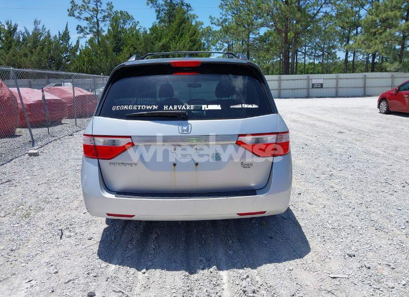 Photo 16 of 2013 Honda Odyssey EX-L (VIN 5FNRL5H69DB055459)
