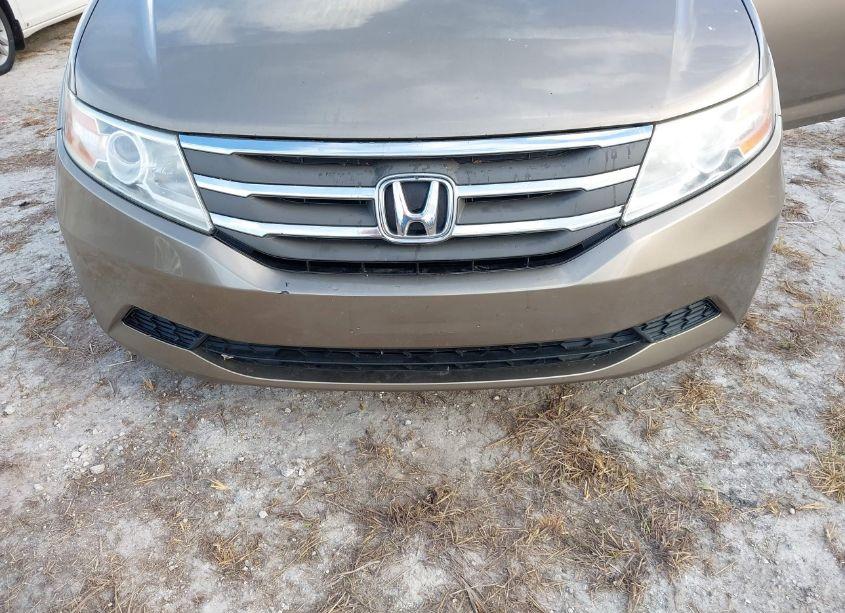 Photo 6 of 2013 Honda Odyssey EX-L (VIN 5FNRL5H69DB074271)