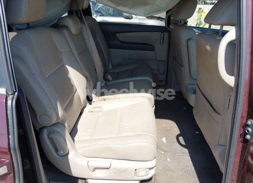Photo 8 of 2013 Honda Odyssey EX-L (VIN 5FNRL5H69DB080653)