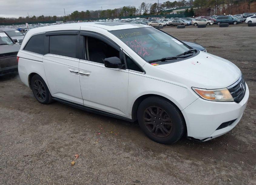 2013 Honda Odyssey EX-L (VIN 5FNRL5H69DB086680) main photo