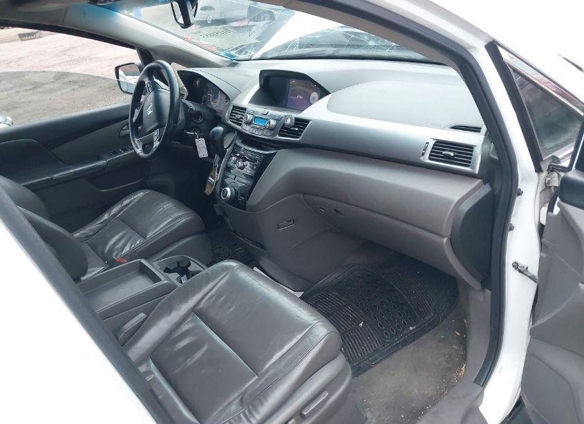 Photo 5 of 2013 Honda Odyssey EX-L (VIN 5FNRL5H69DB086680)