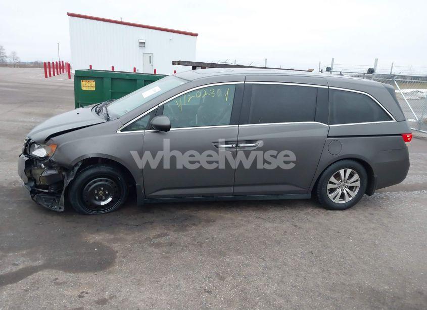 Photo 15 of 2014 Honda Odyssey EX-L (VIN 5FNRL5H69EB003489)