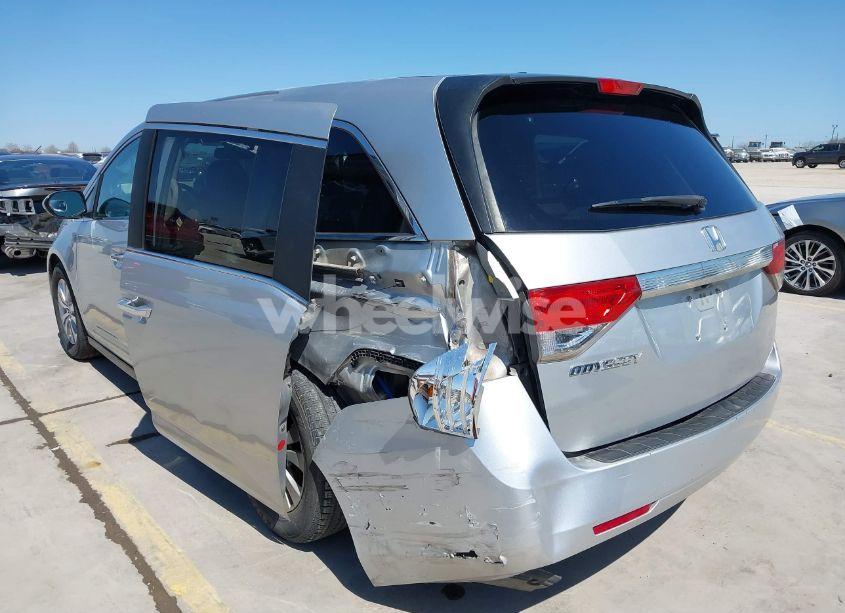 Photo 3 of 2014 Honda Odyssey EX-L (VIN 5FNRL5H69EB012080)
