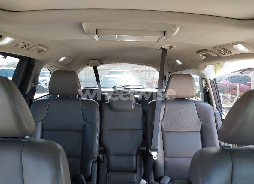 Photo 8 of 2014 Honda Odyssey EX-L (VIN 5FNRL5H69EB012080)
