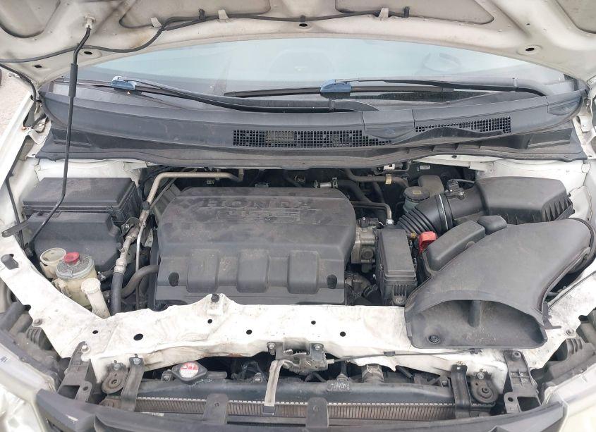 Photo 10 of 2014 Honda Odyssey EX-L (VIN 5FNRL5H69EB031342)