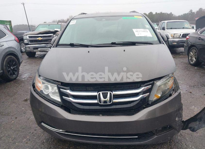 Photo 13 of 2014 Honda Odyssey EX-L (VIN 5FNRL5H69EB038680)