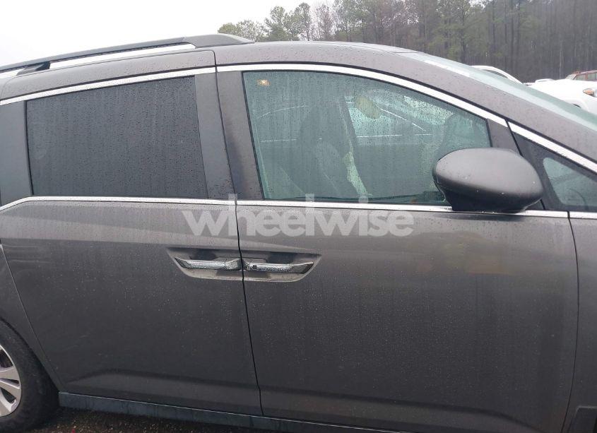 Photo 14 of 2014 Honda Odyssey EX-L (VIN 5FNRL5H69EB038680)