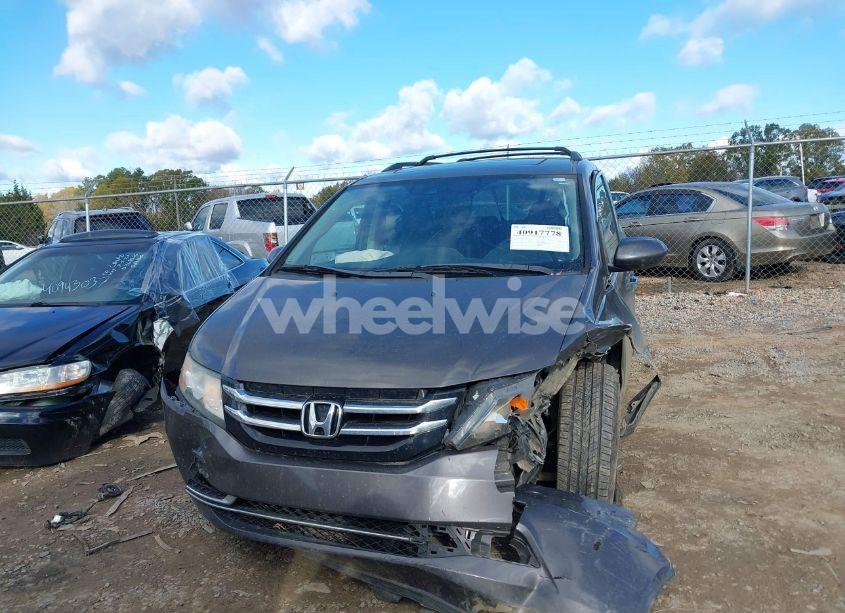 Photo 12 of 2014 Honda Odyssey EX-L (VIN 5FNRL5H69EB093078)