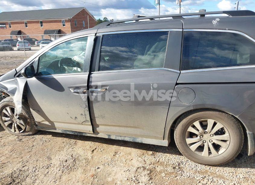 Photo 14 of 2014 Honda Odyssey EX-L (VIN 5FNRL5H69EB093078)