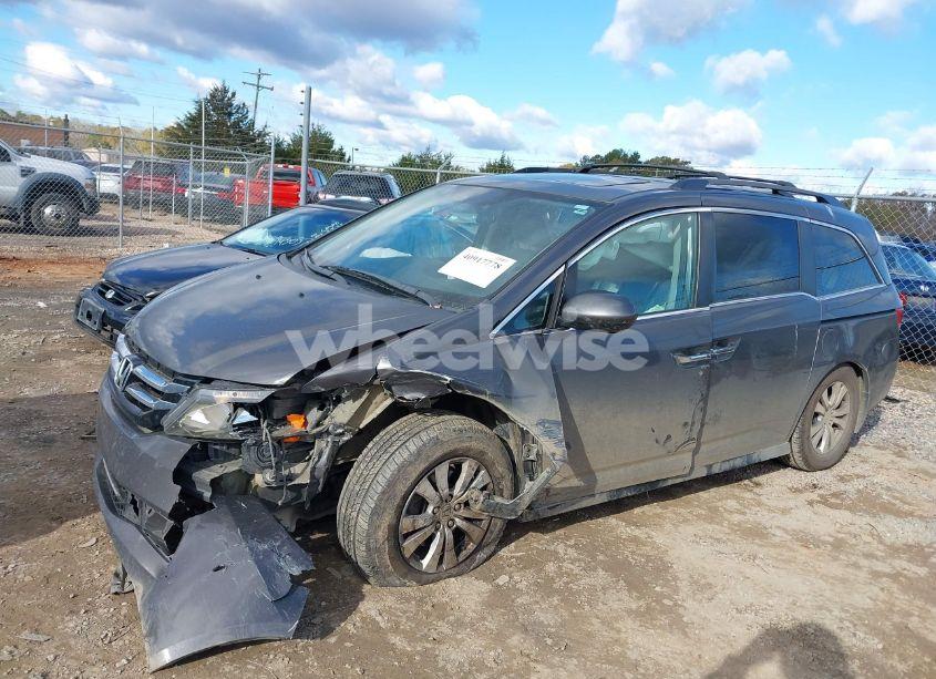 Photo 2 of 2014 Honda Odyssey EX-L (VIN 5FNRL5H69EB093078)