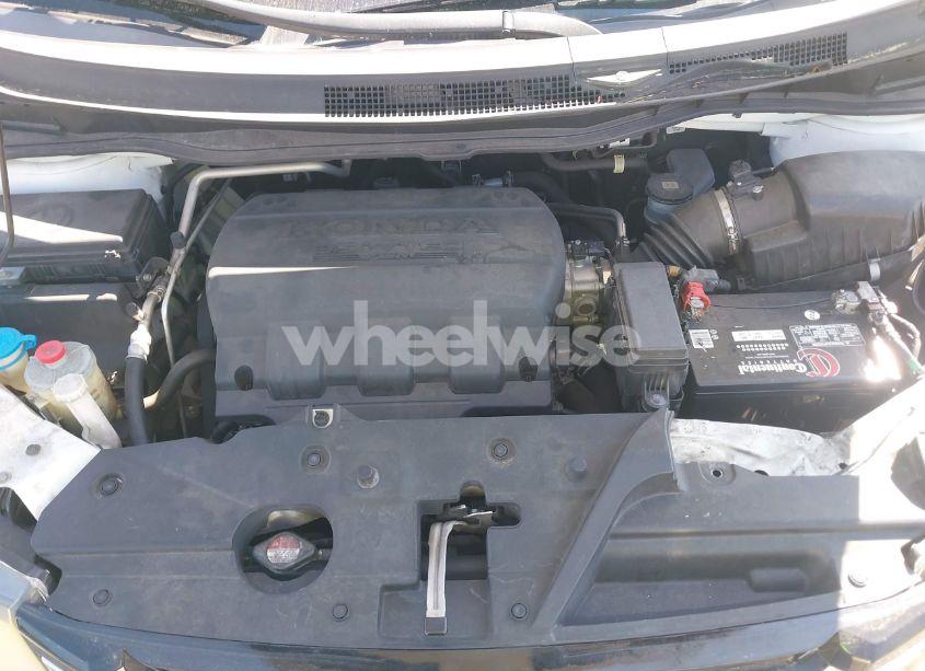 Photo 10 of 2014 Honda Odyssey EX-L (VIN 5FNRL5H69EB093470)